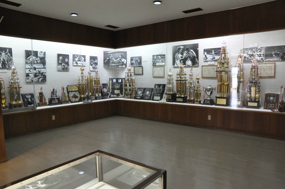 【祝】国際ボクシング殿堂入り!具志堅用高記念館にちょっちゅしてきた! 【祝】国際ボクシング殿堂入り!具志堅用高記念館にちょっちゅしてきた!