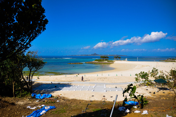 【海洋博公園】沖縄美ら海水族館から徒歩10分にあるエメラルドビーチに行ってみた！