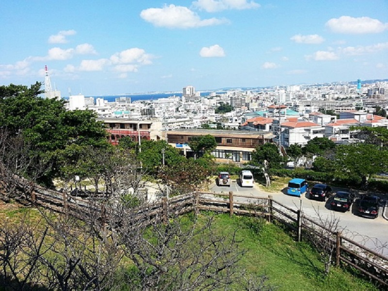 浦添市 伊祖公園 展望台