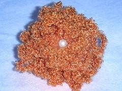 鎖編みのお花のブローチ