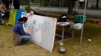 シロイデイゴノアメアガリ大人の学祭1日目の記事です