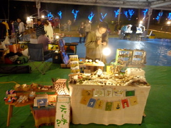 夜市!東南植物楽園。新しい魅力的な手作り市誕生でした。