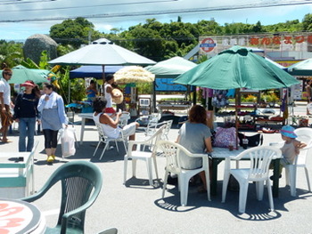 「jamsFLEA MARKET」は気持ちいい空の下に