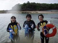 沖縄旅行で自然体験・エコツアー：Ｋさんとシュノーケリング