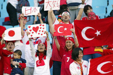 トルコ人「絶対に忘れない」日本とトルコの友情の歴史にトルコ人感動
