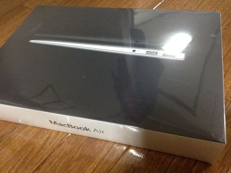 MacBookAirをゲット!!