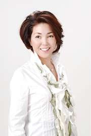 Nails・Yamauchi代表 山内弘美 Nails・Yamauchi代表 山内弘美
