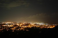 屋宜原的夜景　（沖縄市）
