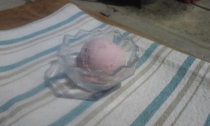 きいちごパフェ☆ 新しいアイス2種類