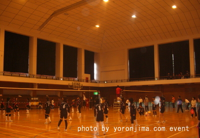 与論 バレー選手権 試合風景