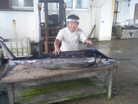 釣り2日目又カジキだ