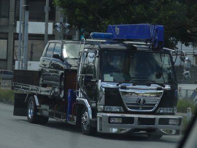 レノンの沖縄デコトラ祭り ミッドナイトパープルのユニック車