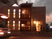 城家町通りに建つ変形狭小住宅 2009/08/13 08:06:08