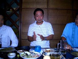 懇親会