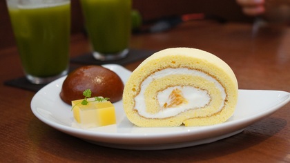 夜のお菓子　うなぎパイ