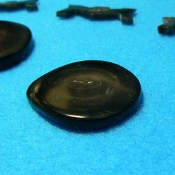オーダーメイド三線の付属品（象牙のバチ等）　ほぼ完成