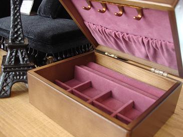 ジュエリーＢＯＸ