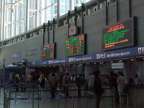 明洞・ソウル駅から仁川国際空港まで電車・行き方