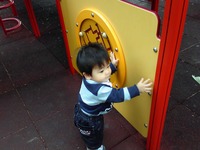公園に遊びに連れて行ってくれました。 2009/04/03 10:00:00