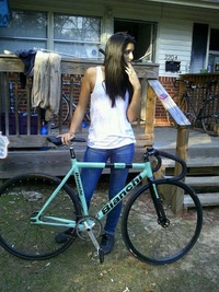 自転車ガール 2012/07/22 17:03:42