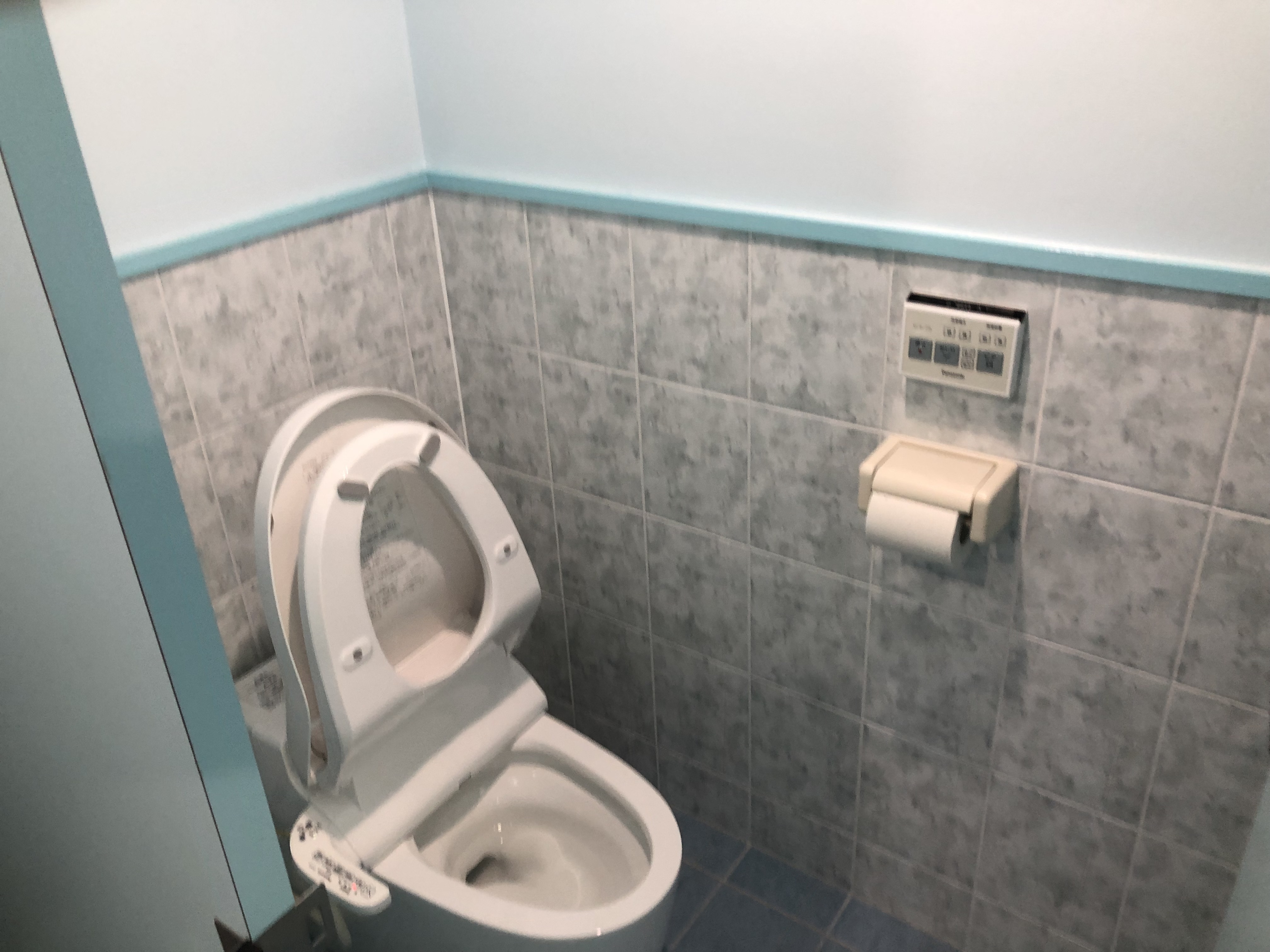 【CSハウジング】名護市宇茂佐　O社　トイレ改修工事