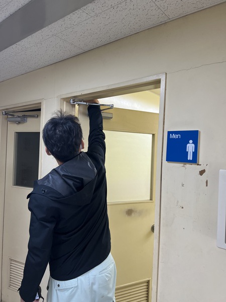 【CSハウジング】名護市 某会社 ドアクローザー取替