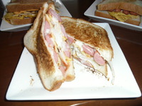 ヘビーな朝飯 2011/05/04 03:40:09