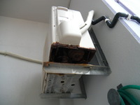 室外機への加工 2011/06/15 02:09:42