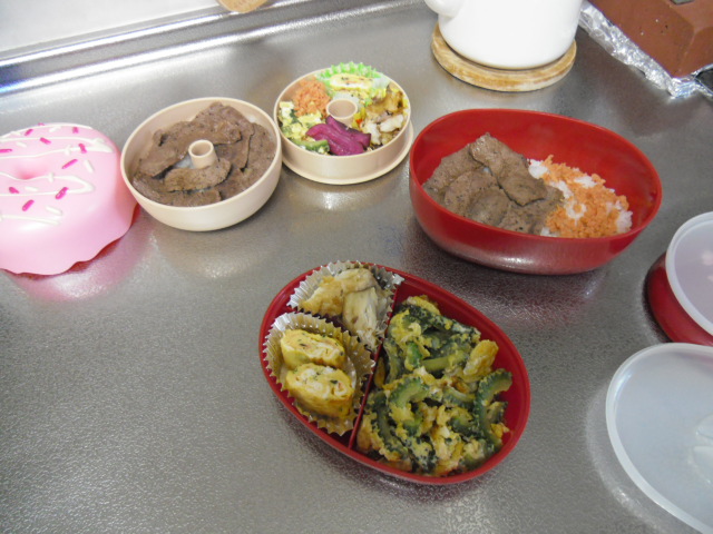 お弁当持参で
