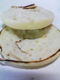 朝ごはん。超熟。 2009/12/04 09:21:22