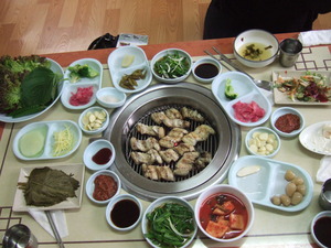 韓国でたべました。　ウナギの炭火焼き　장어 숯불구이