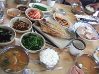 ネングッ　（冷たい汁　냉국）