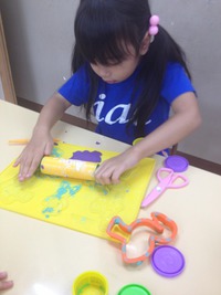 Play dough 2015/09/01 17:27:59