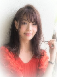 ☆フェミニンミディ☆　那覇市　美容室　　外国人風ヘアー 2018/05/17 10:17:52