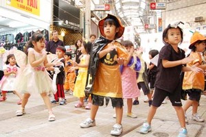 平和通りハロウィン大盛況でした♪