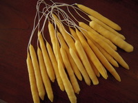 bee's wax candles for Christmas 2009/11/01 21:46:33