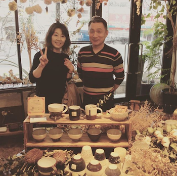 作家さんの生徒さんご来店♪〜ヤチムン５人展明日までです〜