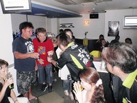 夜は続くよどこまでも
