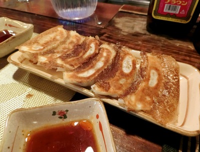 カラオケ居酒屋・美ら島（那覇市安里）