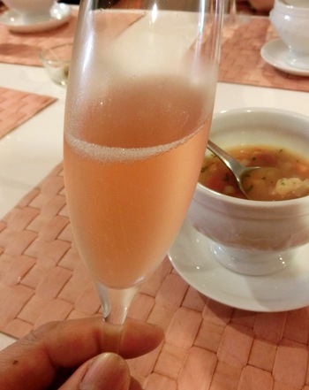 ＬＥ”４６” フランスの家庭料理（那覇市安里）