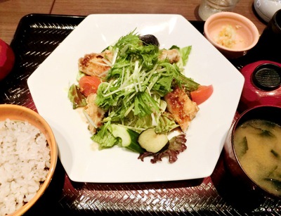 大戸屋・新グランドメニューなど（真嘉比店）