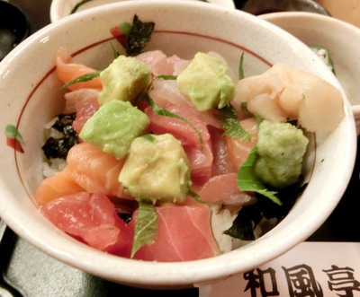 和風亭の季節限定「春の彩り」や他の料理