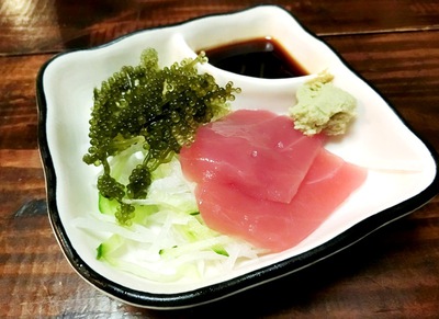 カラオケ居酒屋・美ら島（那覇市安里）