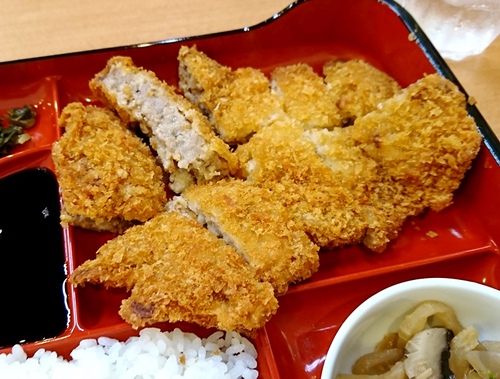 大衆食堂 下町小（那覇市壺屋・太平通り）