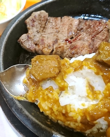 いきなりステーキのランチタイム（ライカム店）