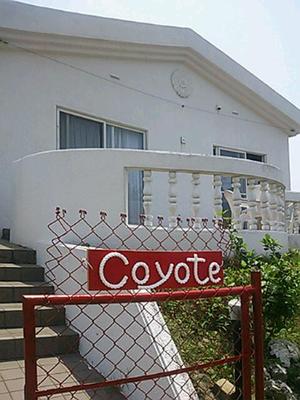 くば屋ぁ 竹富町小浜島のちっちゃなおみやげ屋 Coyote