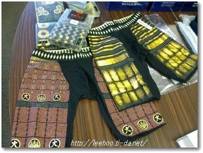 包帯パンツ 甲冑パンツ で勝負 オバンの輝くオーラ 包帯パンツ 甲冑パンツ で勝負 オバンの輝くオーラ