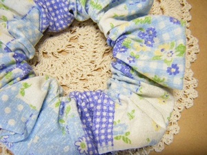 シュシュを作りました♪