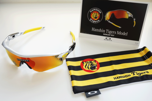 ＯＡＫＬＥＹ　プロ野球チームモデル　入荷！