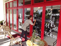 Le Bistro est ouvert de Mardi à Dimanche～8月は火曜日から日曜日まで開いてます～ 2014/07/27 19:13:45